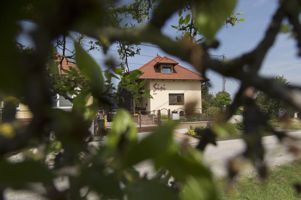 Rekreacny Dom Sisi Hotel Podhájska Exterior photo